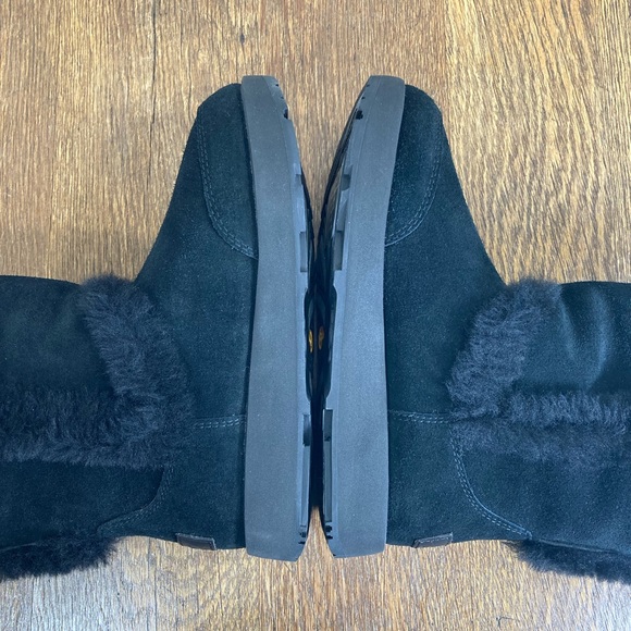 NWT Ugg Sundance Short ll Revival Waterproof Boot Womens Size 5 - Picture 8 of 16